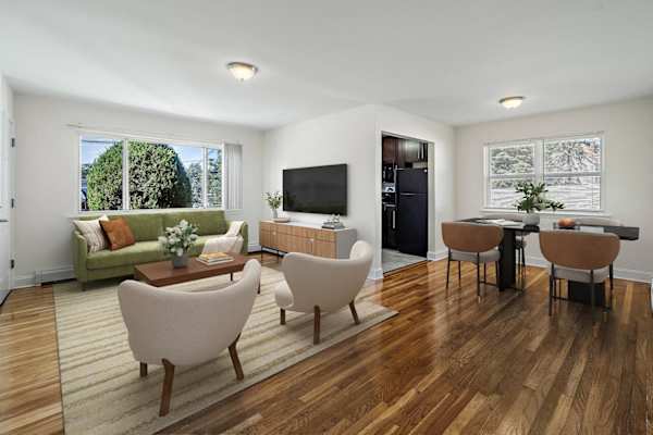 Clinton Manor Arms Apartments property
